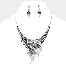 Colored Metal Rhythmical Feather Necklace