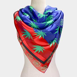 Silk Feel Striped Hemp Leaves Print Square Scarf