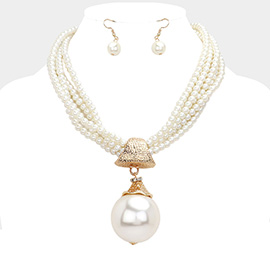 Chunky Pearl Statement Necklace