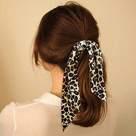 Leopard Pattern Velvet Pony Hairband