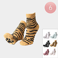 6Pairs - Tiger Patterned Paw Luxury Soft Socks