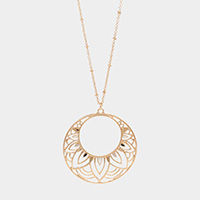 Enamel Detailed Cut Out Metal Round Pendant Long Necklace