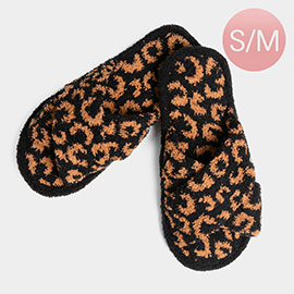 Leopard Patterned Crisscross Soft Home Indoor Floor Slippers