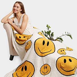 Smile Patterned Throw Blanket