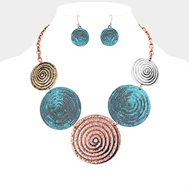 Swirl Metal Round Link Necklace