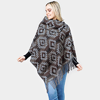 Western Pattern Tassel Poncho