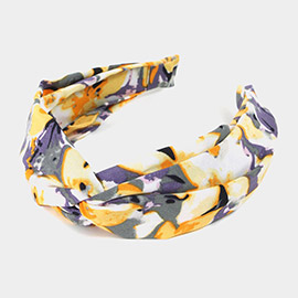 Flower Patterned Twisted Headband