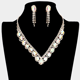 Oval Stone Accented V Shaped Rhinestone Necklace