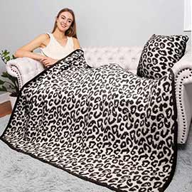 Leopard Patterned Reversible Throw Blanket