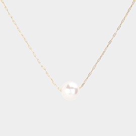 Pearl Pendant Necklace