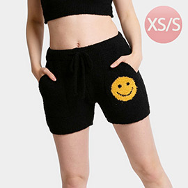 Smile Accented Side Pockets String Shorts