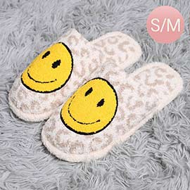 Smile Accented Leopard Patterned Soft Home Indoor Floor Slippers