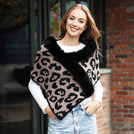 Faux Fur Pointed Leopard Patterned Shawl