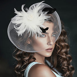 Feather Pearl Cluster Mesh Flower Fascinator / Headband