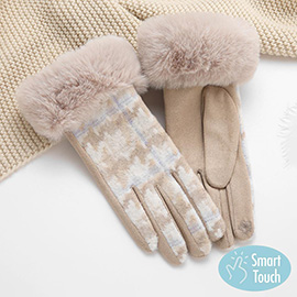 Big Houndtooth With Faux Fur Smart Touch Gloves