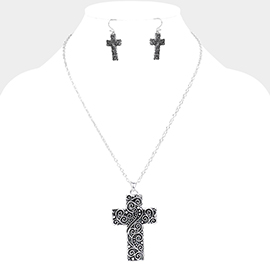 Antique Metal Western Cross Pendant Necklace