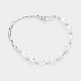 Pearl Station Pointed Hammered Metal Bracelet