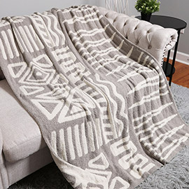 Aztec Patterned Reversible Throw Blanket