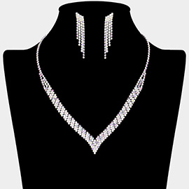 Rhinestone Paved  V Shaed Necklace