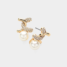 Stone Paved Pearl Pointed Earrings