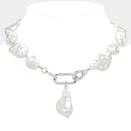 Chunky Pearl Necklace