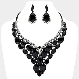 Oval Glass Stone Cluster Embellished Evening Necklace