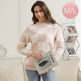 Medium/Large - Microfiber Checkered Sweater