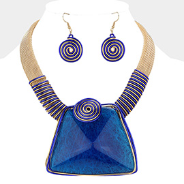 Metal Spiral Pointed Abstract Resin Pendant Statement Necklace