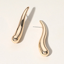 Wavy Long Teardrop Earrings