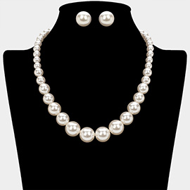 Pearl Necklace