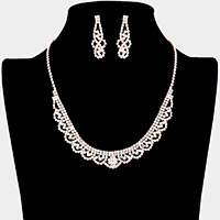 Floral Rhinestone Necklace