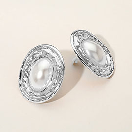 Oversized Pearl Clip On Earrings