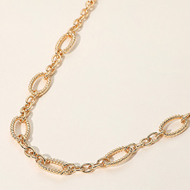Textured Metal Link Chain Necklace