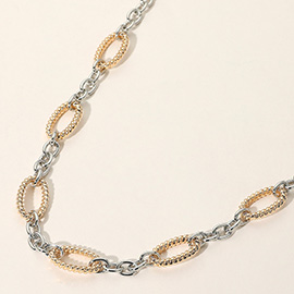 Textured Metal Link Chain Necklace
