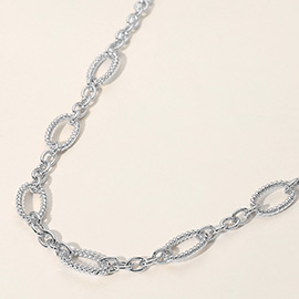 Textured Metal Link Chain Necklace