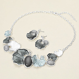 Colored Metal Gingko Leaves Vine Statement Necklace