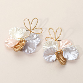 Metal Wire Floral Petal Earrings