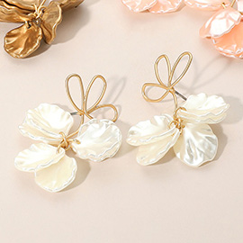 Metal Wire Floral Petal Earrings