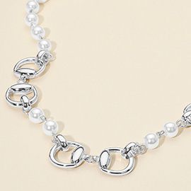 Metal Link Pearl Necklace
