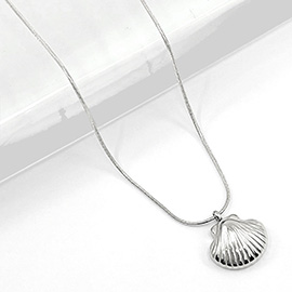 Stainless Steel Seashell Pendant Necklace
