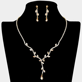 Sprout Detailed Rhinestone Necklace