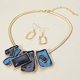 Geometric Enamel Rectangular Plate Beaded Necklace