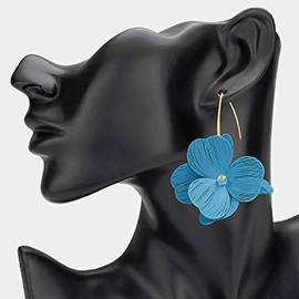 Metal Cut Out Flower Dangle Earrings