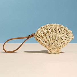 Shell Shaped Raffia Wristlet Pouch Bag